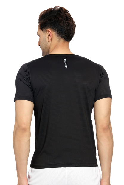 Maxfit Men Regular Fit Black Cool Run T-Shirt